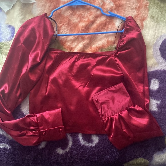 Fancy shirt barely use - Picture 2 of 2